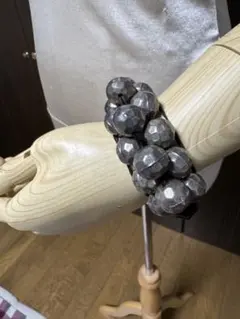 エンリーベグリンブラックシルバービーズブレスレット