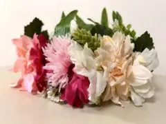 Item thumbnail for item 1585ab95-7dae-46c8-9b6c-6a50d41cb6e7