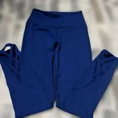 AUMNIE ヨガウェア　レギンスのサムネイル