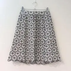 フェルゥ　スカート　ひざ丈　1 ホワイト　花柄　総柄　裏地　シンプル　春　夏