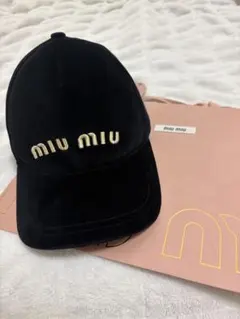 MIU MIU ブラック 帽子 正規品 MIU MIU ブラック ベースボールキャップ - メルカリ