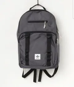 adidas　リュック　美品　バックパック