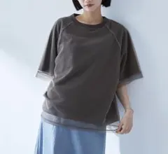 MONO-MART（モノマート）の「チュールレイヤード半袖Tシャツ