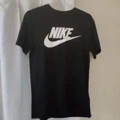 NIKE Tシャツ ブラック Sサイズ