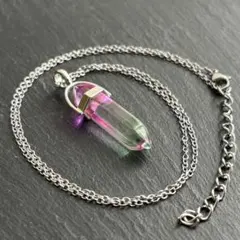 虹霓の虹のクリスタル【ネックレス】