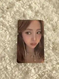 LESSERAFIM ユンジン HOT MMT ラキドロ トレカ ルセラフィム