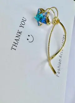 【再再再…販】青い星の流れ星イヤーカフ