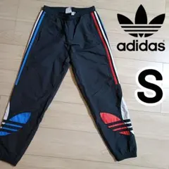 アディダス 黒 シャカパン 目黒蓮 ウーブン ナイロンパンツ ジャージ S