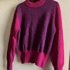 Yves Saint Laurent ピンク タートルネックセーターMのサムネイル