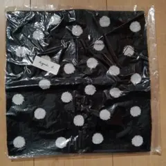 終値【新品】アニエス・ベータオルハンカチ　白黒水玉ドット　モノトーン