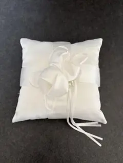 ホワイト　リングピロー サテン