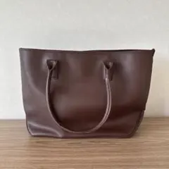 ブラウンレザーショルダーバッグのサムネイル