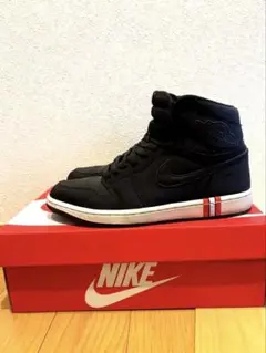 JORDAN 1 RETRO HI OG パリサンジェルマン ブラック