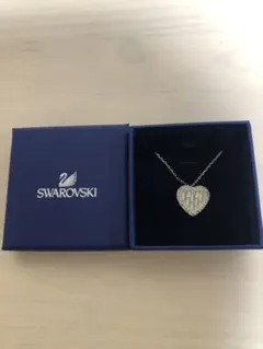 スワロフスキー ハート ラインストーン クリスタル ネックレス シルバー