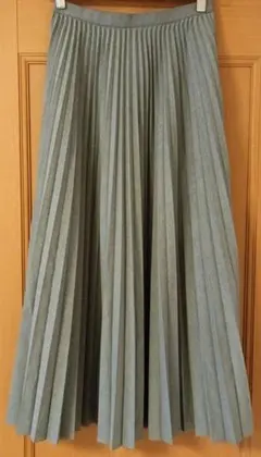 【UNIQLO:C】 グレー ロングプリーツスカート サイズS