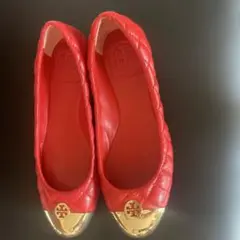 TORY BURCH キルティング フラットシューズ レッドのサムネイル