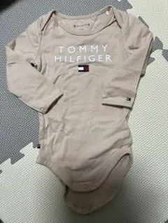 TOMMY HILFIGER ベージュ 長袖ボディスーツ 74-80cm