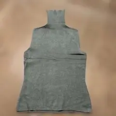 LIO JOノースリーブハイネックニット