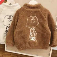 チャーリーブラウン トップス