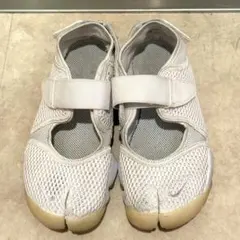 NIKE エアリフト ホワイト 25cm - メルカリ