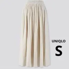 ユニクロ　フレアロングスカート　オフホワイト　Sサイズ