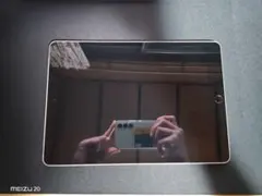 iPad 第9世代 64GB Wi-Fi+Cellular シルバー ケース付き