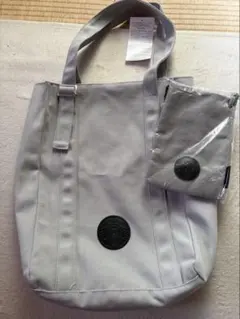 【新品】スタバ2026年福袋　トートバック・ボトルサコッシュ2点セット