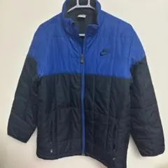 美品　NIKE　ナイキ 刺繍ワンポイントロゴ　バイカラー　中綿　ジャケット