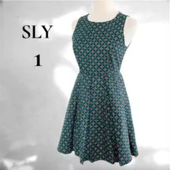 【SLY】ノースリーブ　膝丈　プリーツ　フレア　レトロ　グリーン　個性的　Sのサムネイル