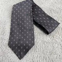 バーバリー　グレー ダイヤモンドパターン シルクネクタイ