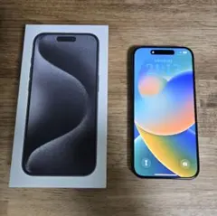 iPhone 15 Pro ブラックチタニウム