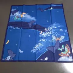 大判ハンカチ　ブルー系　和風柄　蝶　桜