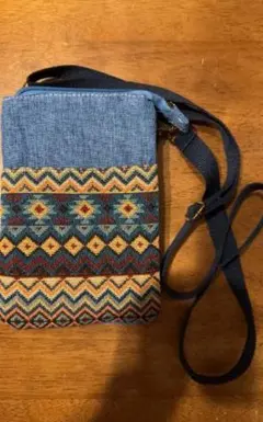 Item thumbnail for item cc130537-6b7a-4baa-bbe6-9c34e9a58a71