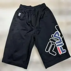 【FILA】130-140 サイズ　ハーフパンツ ブラック　ロゴプリント