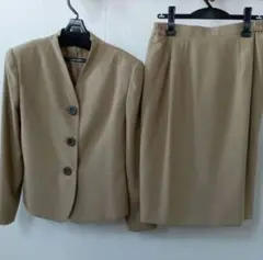 レディース 新品未使用 スカートスーツ 11号