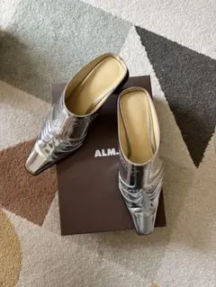 ALM. シルバー ポインテッドトゥミュール