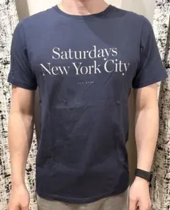 Saturdays New York City Tシャツ ネイビー