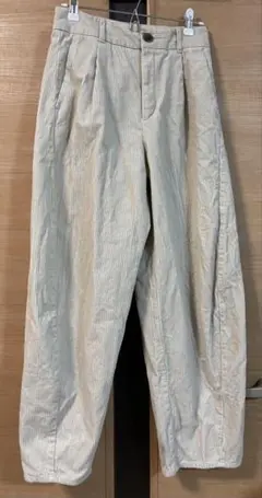 GU コーデュロイ　バレルレッグパンツ　ナチュラル　Sサイズ