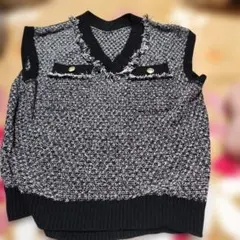 フリンジ付きベスト ブラック・ホワイト