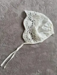ホワイト刺繍ベビー帽子　セレモニー