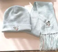 ミッキーマウス ニット帽とマフラー