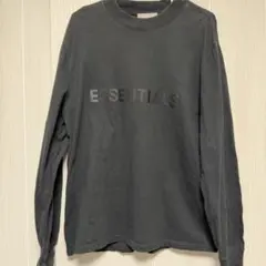 エッセンシャルズ シリコンロゴ ロングTシャツ ブラック XSのサムネイル