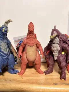 【新品タグ付】ウルトラマン ウルトラ怪獣シリーズ ソフビ 3体セット まとめ売り
