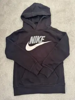 NIKE 黒 トレーナー 6M (110-116cm)