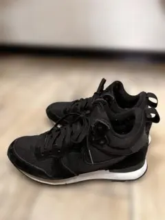 Nike Internationalist ブラック スニーカー