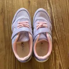 スニーカー　20.0