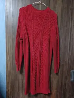 UNIQLO 赤 長袖ワンピース 150