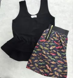 RETRO GIRLミニスカート&Dainy ペプラム タンクトップ 2点セットのサムネイル