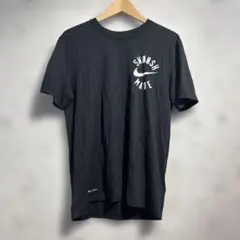 NIKE DRI-FIT スウッシュロゴプリントTシャツ ブラック