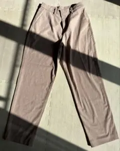 極美品　ユニクロ　スラックス　パンツ　オフィスカジュアル　春